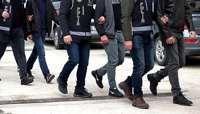 Ankara ve Antalya'da Fuhuş Çetesi: 20 Şüpheli Yakalandı