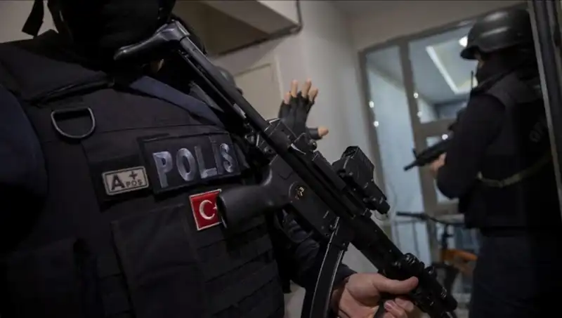 Türkiye Genelinde DAEŞ'e Yönelik Dev Operasyon: 89 Gözaltı!