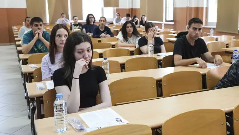 YKS Sonuçları Açıklandı: Öğrenciler ve Aileler Neler Yaşadı?