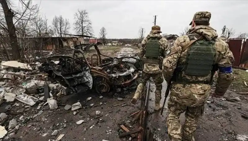 Rusya'nın Luhansk'ta Tam Kontrol İddiası: Savaşın Seyri Değişiyor mu?