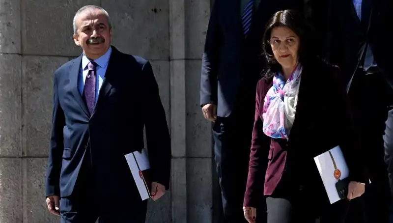 DEM Heyeti Üyesi Pervin Buldan'dan Kritik Açıklama: Yasal Adımlar Değerlendiriliyor