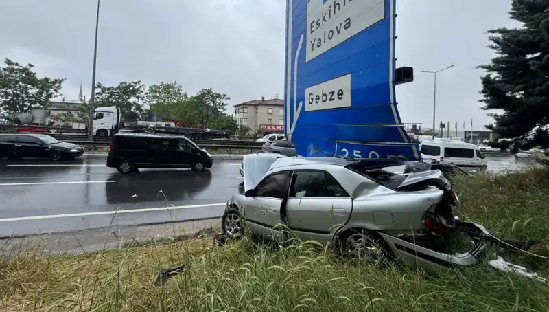 Trafik Levzasına Çarpan Araçta Bir Yaralı: Detaylar Ortaya Çıktı