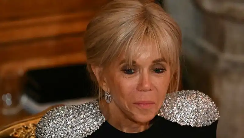 First Lady Davası: "Erkek Olarak Doğdu" Yalanına Neden Beraat Verildi?