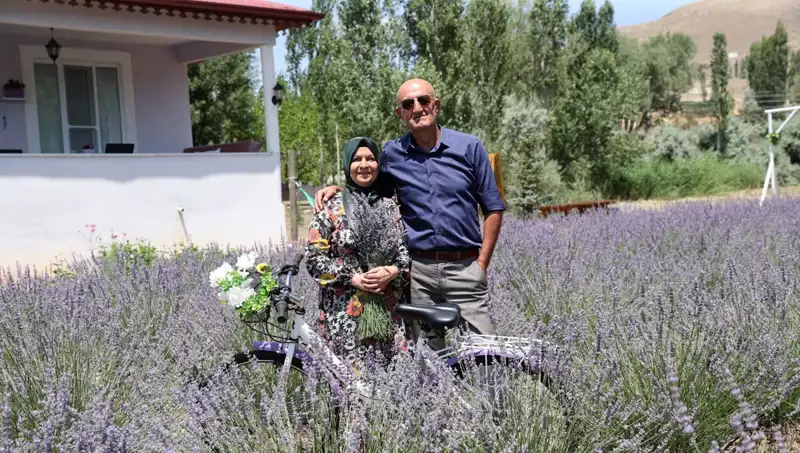 Astım Hastası Eşine Destek Olmak İçin Yeni Bir Hayata Geçiyorlar
