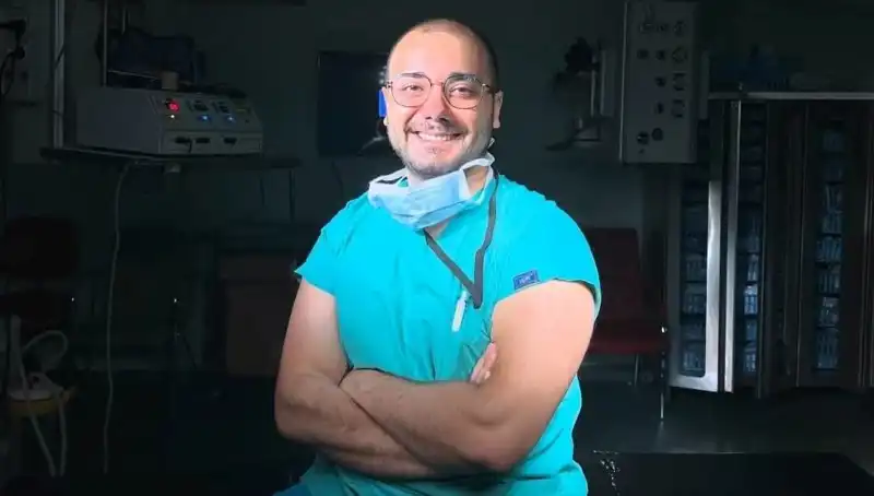 Niğde'de Hastanede Bıçaklı Saldırı! Doktorun Korku Dolu Anları