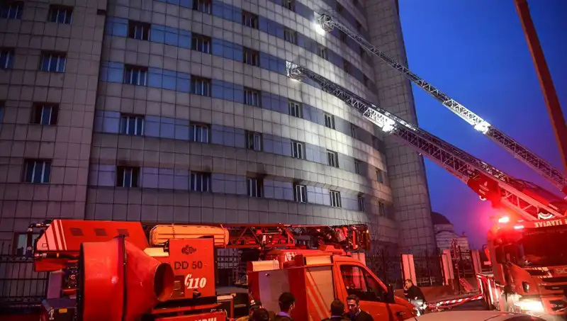 Yüksek Katlı Binalarda Yaşayanları Tehdit Eden Gizli Tehlike: İtfaiyecilerin Uyarıları
